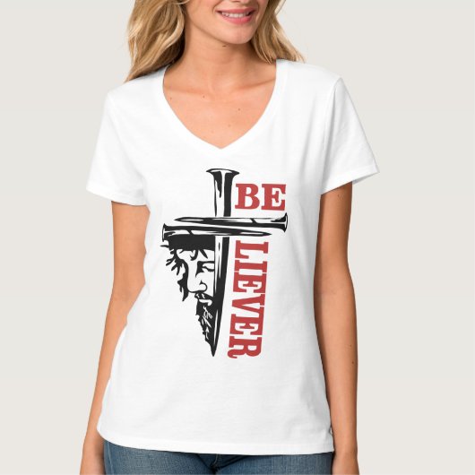 Jesus Cross Nail Design – Powerful Christian Tシャツ (正面)