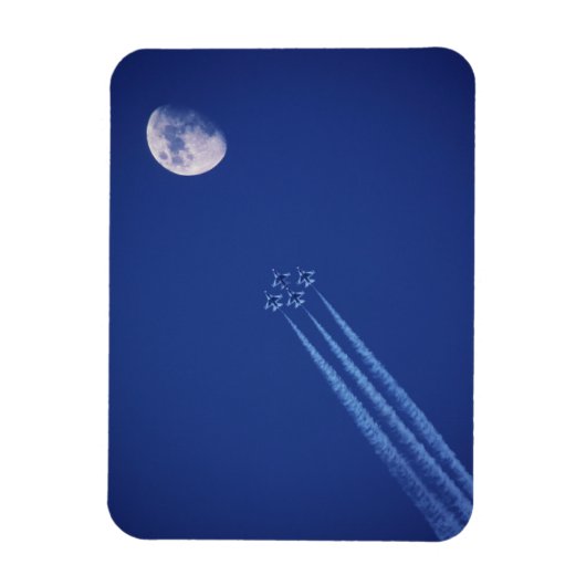 Jets Next to Moon | British Columbia マグネット (縦)