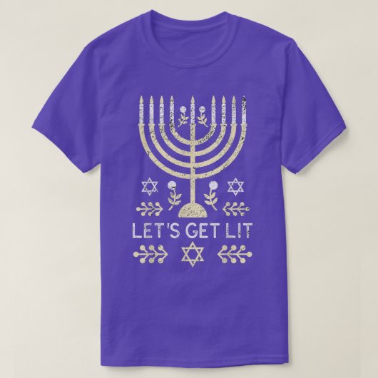 Jewish Menorah Funny Hanukkah T-Shirt Tシャツ (デザイン正面)