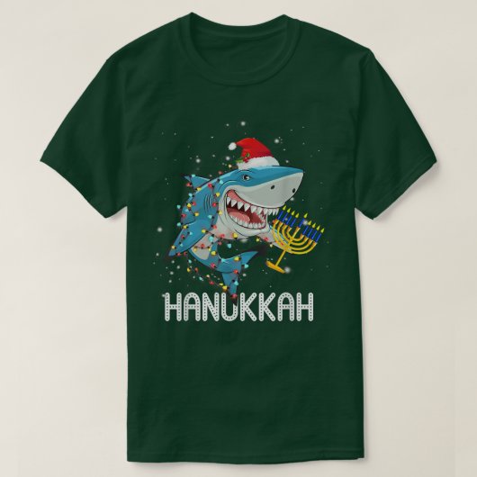 Jewish Shark Menorah Funny Hanukkah Chanukah Anima Tシャツ (デザイン正面)