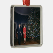 JFKおよびジャクリーンケネディのクリスマスのオーナメント メタルオーナメント (右)