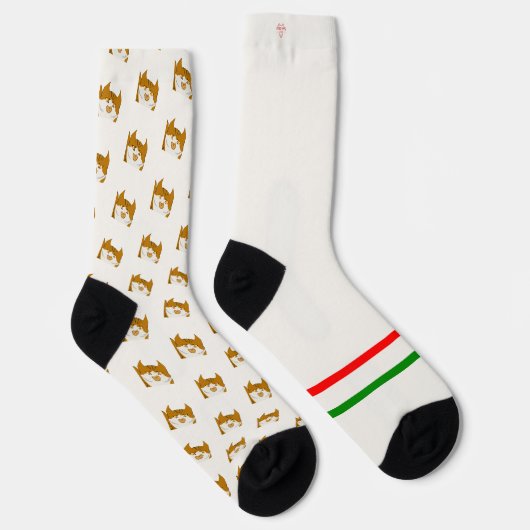 Jingle Claws Peeking Cat Holiday Socks ソックス (右)