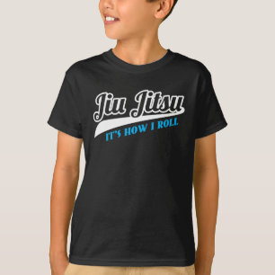 Jiu Jitsuそれは取り組んでいる私がBJJをいかに転がるかです Tシャツ