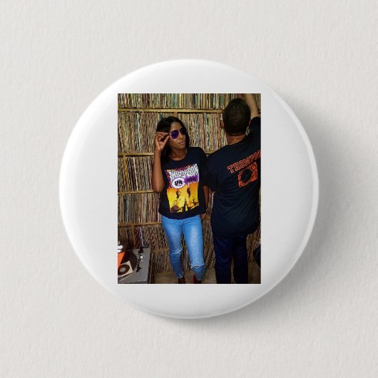 JMT / INTERLUDE PIXTURES 缶バッジ (正面)