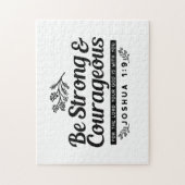 Jo 1:9聖書の聖句デザイン – 強く、勇気ある ジグソーパズル (縦)