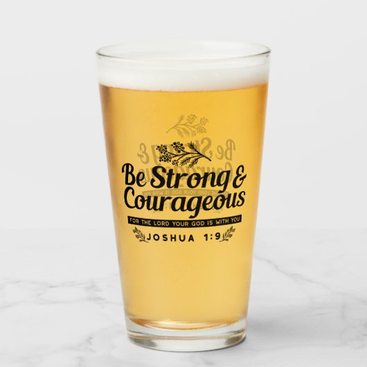 Jo 1:9聖書の聖句デザイン – 強く、勇気ある タンブラーグラス (ドリンク正面)