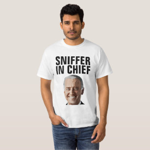 JOEバイデン氏SNIFFER IN CHIEF おもしろい T-SHIRTS TEES Tシャツ