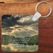 John 11: 25, Scripture Memorial Keepsake  キーホルダー (裏面)
