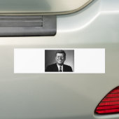 John F Kennedy バンパーステッカー (車上)