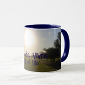 Joie de Vivre Mug – 海軍版 マグカップ (正面右)