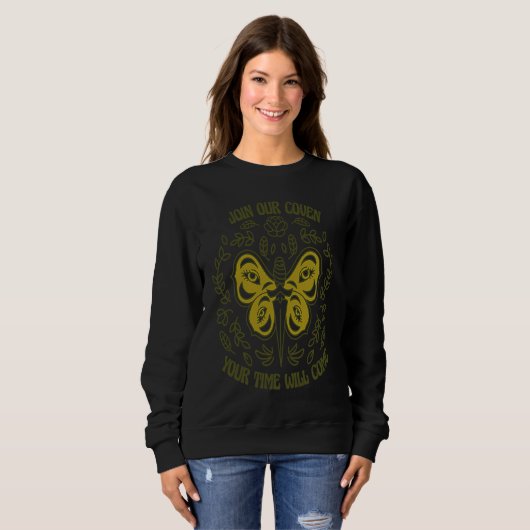 Join Our Coven Wiccan Wicca Pagan Witch Retro Moth スウェットシャツ (正面フル)