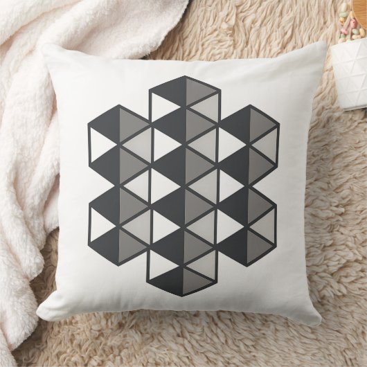 Joined Triangles Throw Pillow クッション (ブランケット)