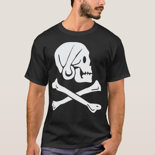 Jolly Roger Henry Every Pirate Flag  Tシャツ (正面)