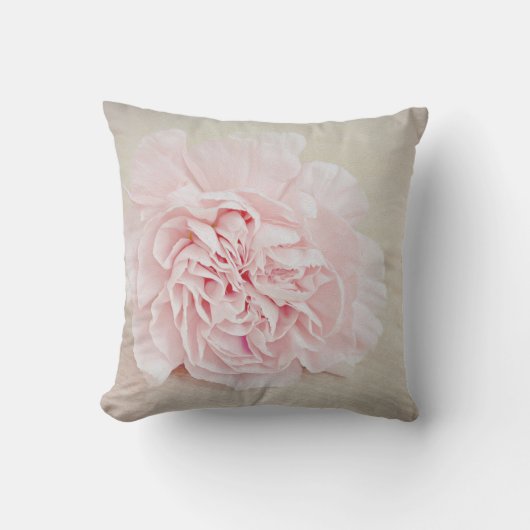 JoMazArt著かわいらしいピンクのカーネーション クッション (正面)