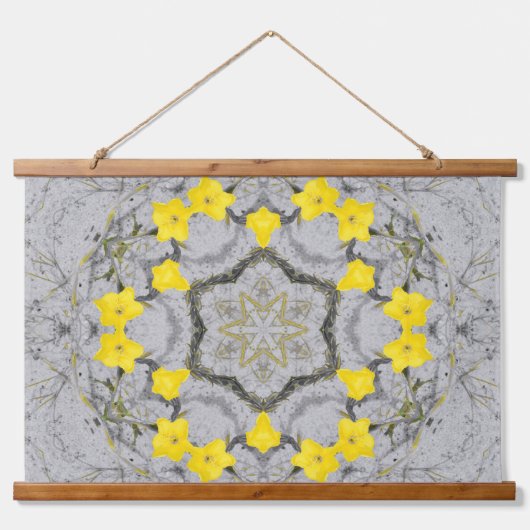 Jonquil Harmony Wheel 吊り下げ型タペストリー (正面)