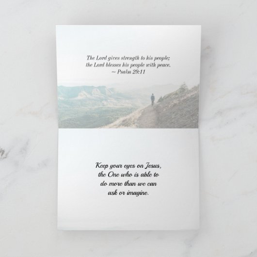 Joshua 1:9強く勇敢な聖書の聖句を行う カード (内部)