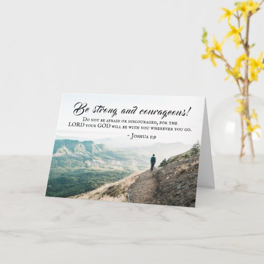 Joshua 1:9強く勇敢な聖書の聖句を行う カード (黄色い花)
