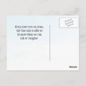 Joshua 1:9強く勇敢な聖書の聖句を行う ポストカード (裏面)