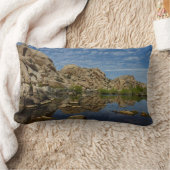 Joshua Tree Iでのバーカーダムの反射 ランバークッション (ブランケット)