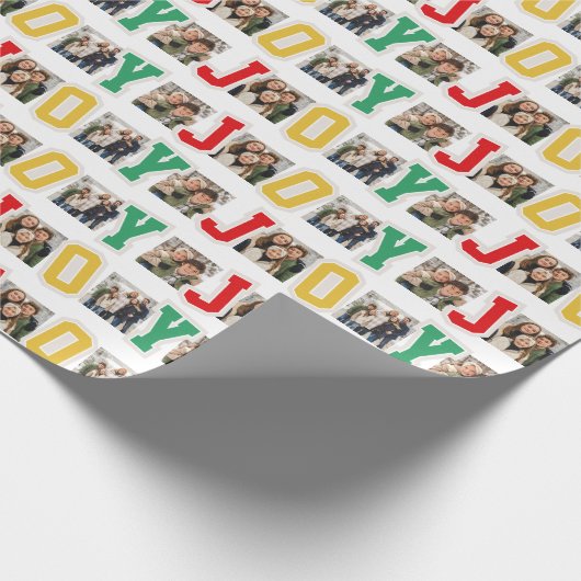 Joyパッチ名門私立校風のカラフル3枚の写真クリスマス ラッピングペーパー (角)