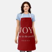 JOY | 詩篇 98:4 | クリスマスギフト エプロン (着用した状態)