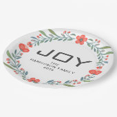Joy Floral Christmas Wreath Family Custom Name ペーパープレート (アングル)