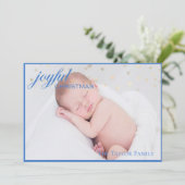 JOYFUL CHRISTMAS – ブルー新生児ボーイフォトホリデー シーズンカード (スタンド正面)