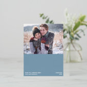 Joyful Wishesクリスマスフォトウィンターブルーシルバー 箔シーズンポストカード (立ち正面)