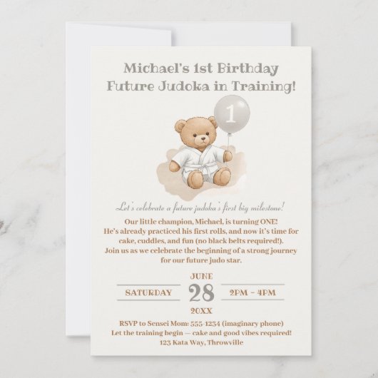 Judo Bear’s First Belt" – 1st Birthday White Belt 招待状 (正面)