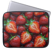 Juicy Fresh Red Strawberries Summer Fruit Pattern ラップトップスリーブ (正面)