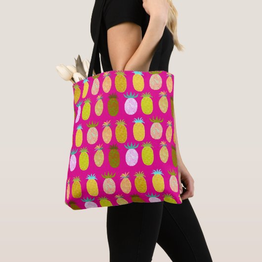 Juicy Pineapple Pattern トートバッグ (クローズアップ)