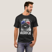 Julys MericaのPug 4th Men Women USA American Fla Tシャツ (正面フル)