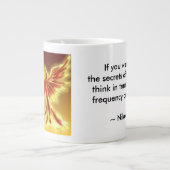 Jumbo Mug上のテスラ引用文 ジャンボコーヒーマグカップ (正面)