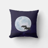 Jumping dolphins クッション (正面)