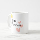 June Princess Mug – Gold Crown & Hearts Design コーヒーマグカップ (正面左)