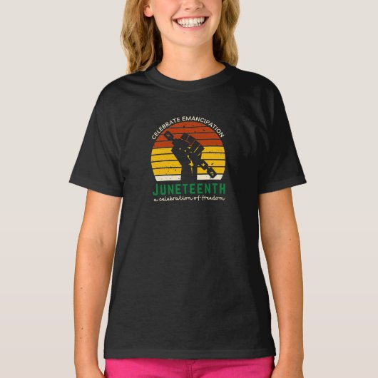 Juneteenth Celebrating Freedom T-Shirt Tシャツ (正面)