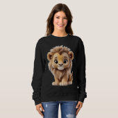 Jungle Adorable Lion Cub Sitting Portrait スウェットシャツ (正面フル)