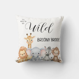 Jungle Safari "It's About To Get Wild" Baby Shower クッション