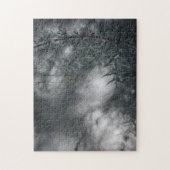 Juniper Dark Moodyフローラ自然写真 ジグソーパズル (縦)
