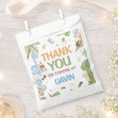 Jurassic Cute Dinosaur Birthday Party フェイバーバッグ (クリップ留めされた状態)