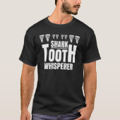 Jurassic Fossil Digging World   Shark Tooth Whispe Tシャツ (正面)