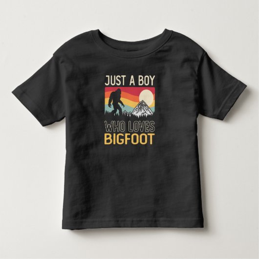 Just A Boy Who Loves Bigfoot Sasquatch トドラーTシャツ (正面)