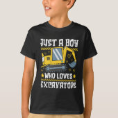 Just a Boy Who Loves Excavators –Kids Construction Tシャツ (正面)