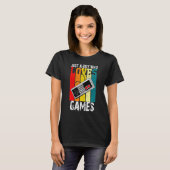 Just A Boy Who Loves Gaming  Video Game Player 1 Tシャツ (正面フル)