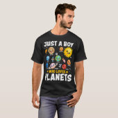 Just A Boy Who Loves Planets Astrology Space Solar Tシャツ (正面フル)