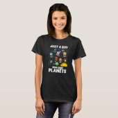 Just A Boy Who Loves Planets Solar System Astrolog Tシャツ (正面フル)