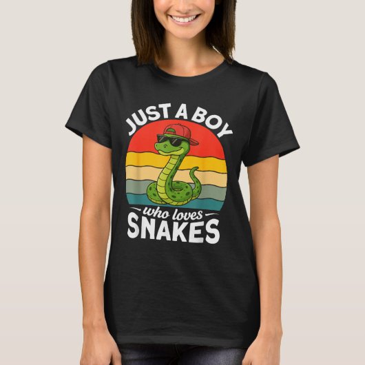 Just A Boy Who Loves Snakes Funny Snake Reptile Ki Tシャツ (正面)
