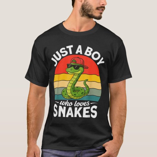 Just A Boy Who Loves Snakes Funny Snake Reptile Ki Tシャツ (正面)