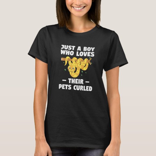 Just A Boy Who Loves Their Pets Curled Ball Python Tシャツ (正面)