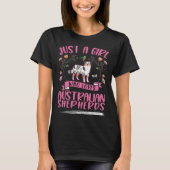 Just a girl who loves Australian Shepherds Aussie Tシャツ (正面)